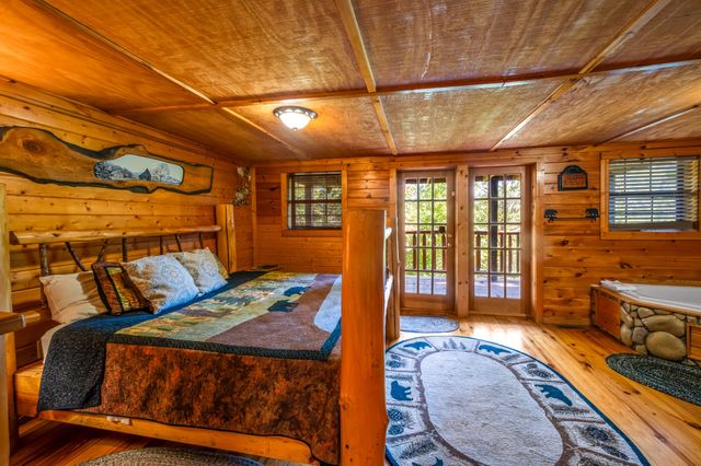4154 Evans Chapel Rd, Sevierville, TN 37876