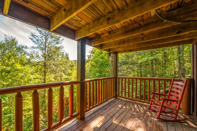 4154 Evans Chapel Rd, Sevierville, TN 37876