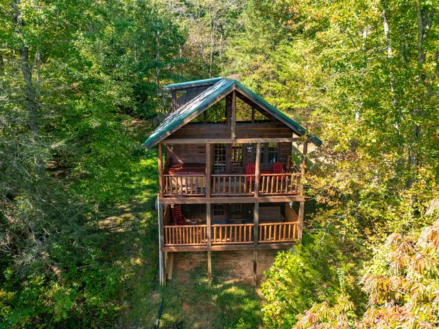 4154 Evans Chapel Rd, Sevierville, TN 37876