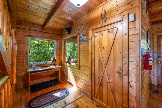 4154 Evans Chapel Rd, Sevierville, TN 37876