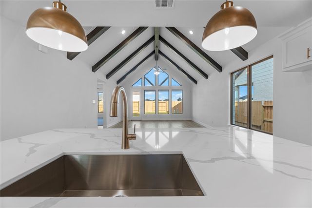 27122 Sunflower Glen Lane, Hockley, TX 77447