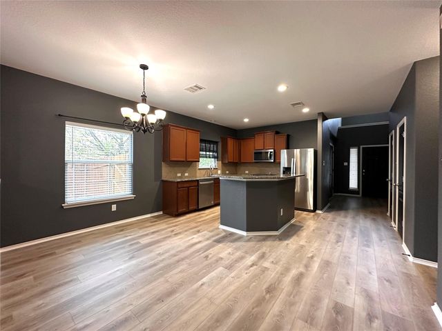 4601 Tiddle LN, Pflugerville, TX 78660