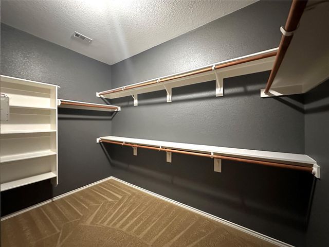 4601 Tiddle LN, Pflugerville, TX 78660