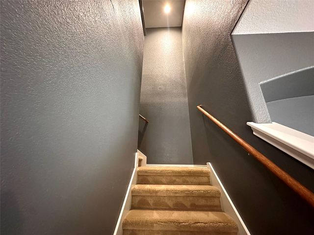 4601 Tiddle LN, Pflugerville, TX 78660