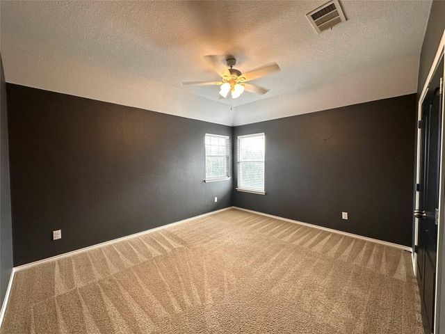 4601 Tiddle LN, Pflugerville, TX 78660