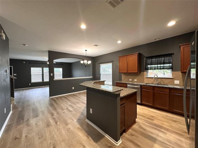 4601 Tiddle LN, Pflugerville, TX 78660