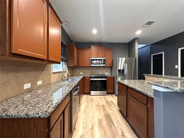 4601 Tiddle LN, Pflugerville, TX 78660