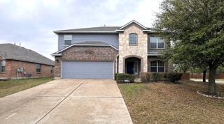 4601 Tiddle LN, Pflugerville, TX 78660