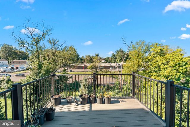 14 DIANA LN, Feasterville Trevose, PA 19053