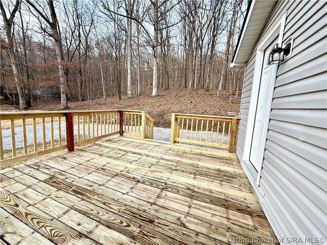 3738 Gap Hollow Road, New Albany, IN 47150