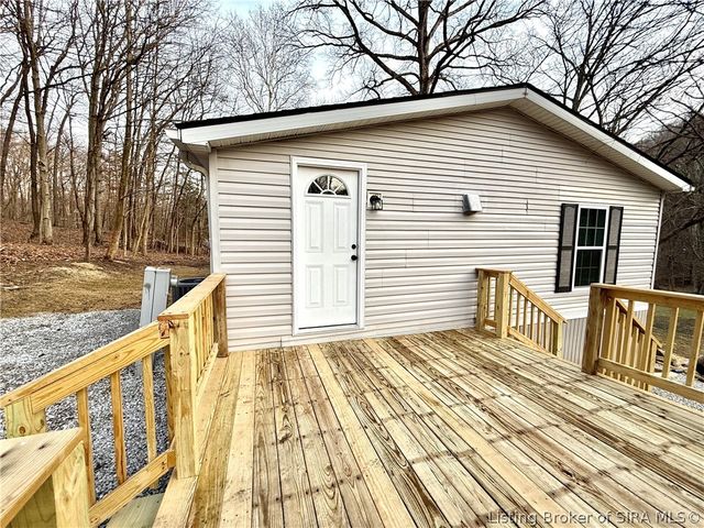 3738 Gap Hollow Road, New Albany, IN 47150