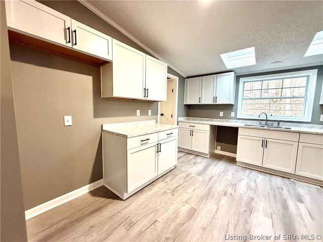 3738 Gap Hollow Road, New Albany, IN 47150