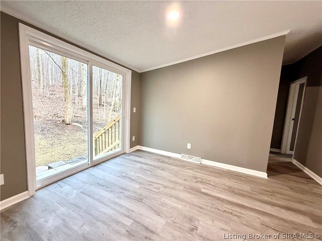 3738 Gap Hollow Road, New Albany, IN 47150