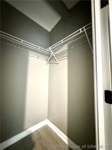 3738 Gap Hollow Road, New Albany, IN 47150