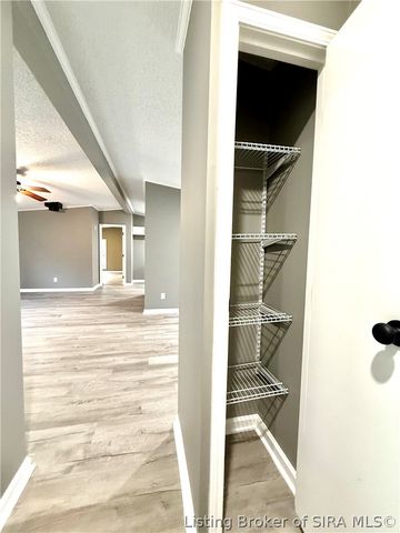 3738 Gap Hollow Road, New Albany, IN 47150