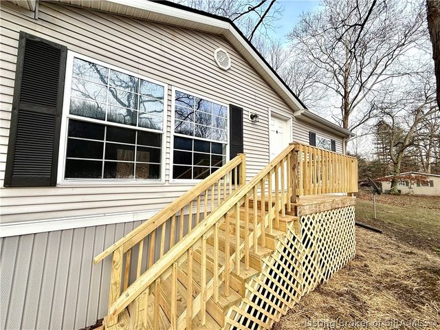 3738 Gap Hollow Road, New Albany, IN 47150