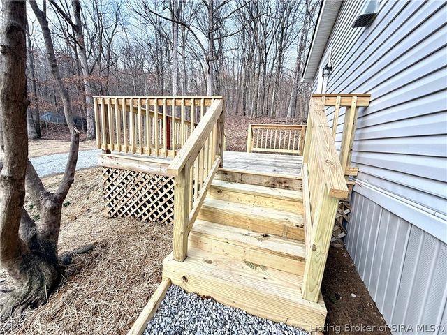 3738 Gap Hollow Road, New Albany, IN 47150