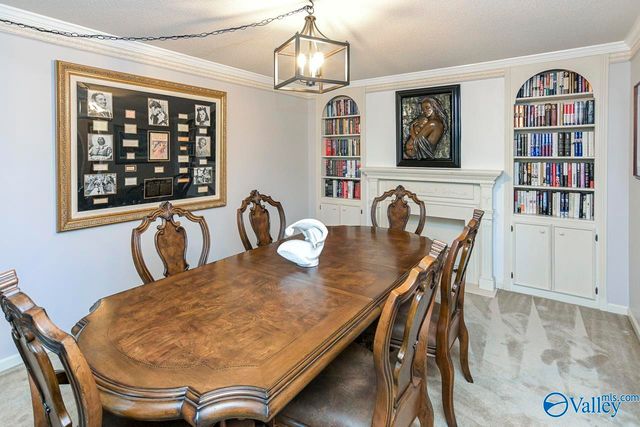1023 Way Thru The Woods SW, Decatur, AL 35603
