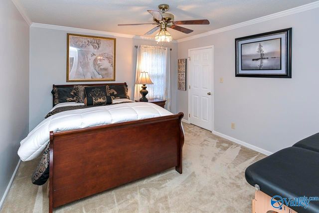1023 Way Thru The Woods SW, Decatur, AL 35603