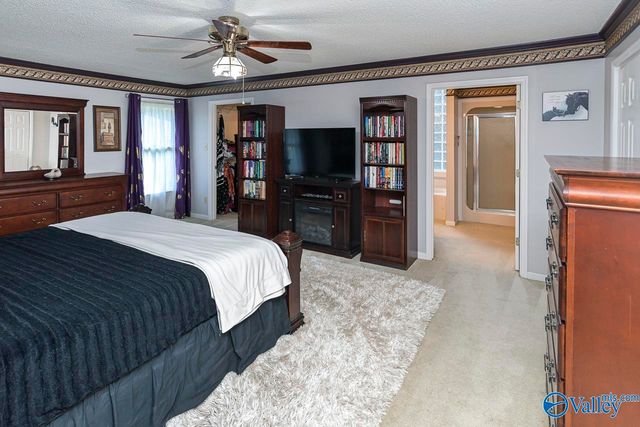 1023 Way Thru The Woods SW, Decatur, AL 35603