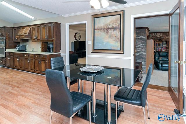 1023 Way Thru The Woods SW, Decatur, AL 35603