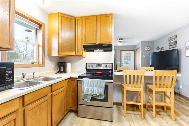 1004 S 19TH AVENUE, Wisconsin Rapids, WI 54495