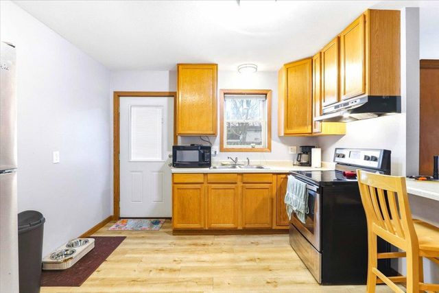 1004 S 19TH AVENUE, Wisconsin Rapids, WI 54495