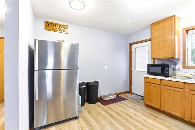 1004 S 19TH AVENUE, Wisconsin Rapids, WI 54495