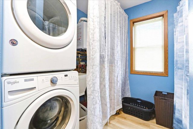 1004 S 19TH AVENUE, Wisconsin Rapids, WI 54495