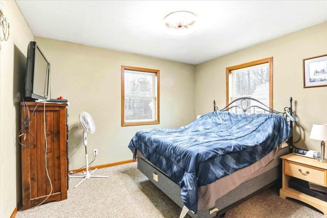 1004 S 19TH AVENUE, Wisconsin Rapids, WI 54495