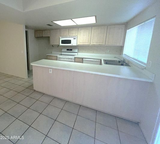 17811 N 29TH Drive, Phoenix, AZ 85053