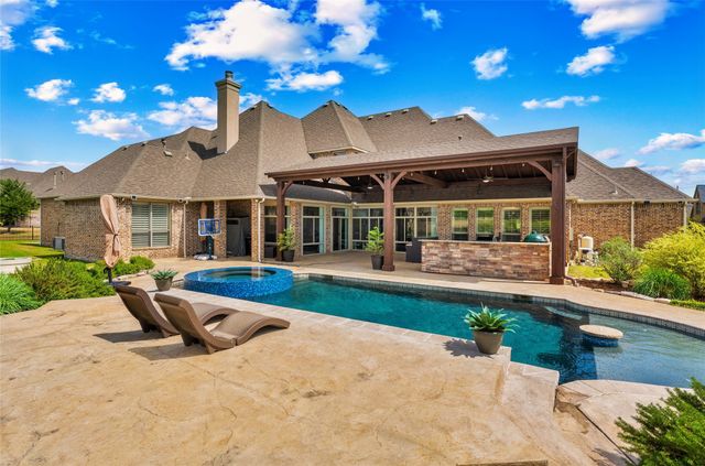 1061 Kingsbridge Lane, Mclendon Chisholm, TX 75032