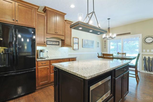 2058 Bridgewater Lane, Monroe, OH 45050