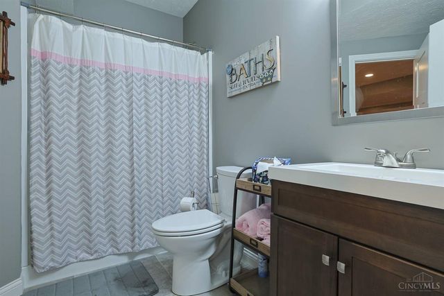 2058 Bridgewater Lane, Monroe, OH 45050