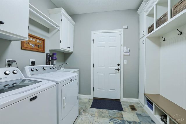 2058 Bridgewater Lane, Monroe, OH 45050