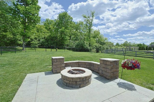 2058 Bridgewater Lane, Monroe, OH 45050