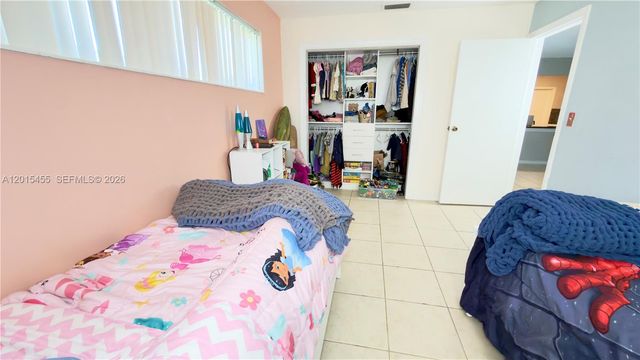 8357 NW 25th Ct, Sunrise, FL 33322
