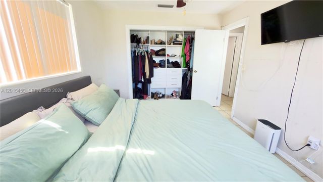 8357 NW 25th Ct, Sunrise, FL 33322