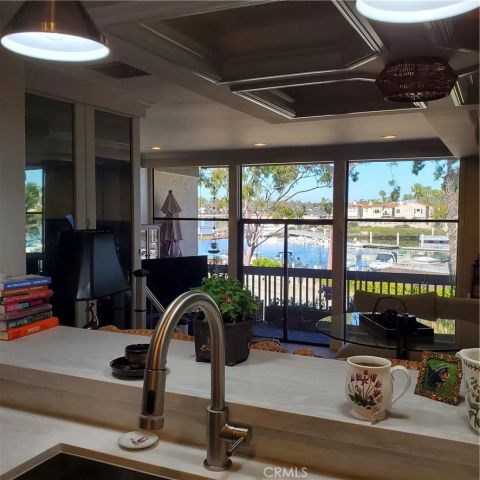 5201 Marina Pacifica S, Long Beach, CA 90803