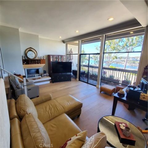 5201 Marina Pacifica S, Long Beach, CA 90803