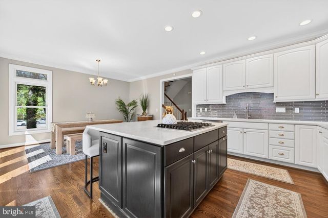 7522 CHRISLAND CV, Falls Church, VA 22042