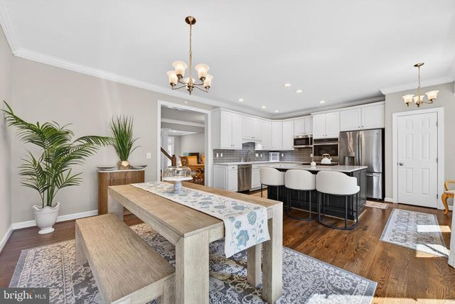 7522 CHRISLAND CV, Falls Church, VA 22042