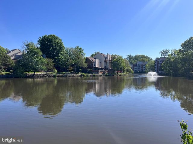 7522 CHRISLAND CV, Falls Church, VA 22042