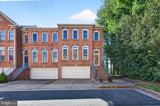 7522 CHRISLAND CV, Falls Church, VA 22042