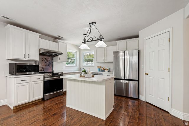 689 N RIVERWALK DR, American Fork, UT 84003