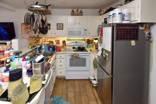510 N ALMA SCHOOL Road 204, Mesa, AZ 85201