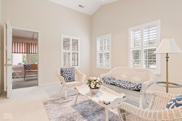 17837 Crown Pointe Court, Noblesville, IN 46062
