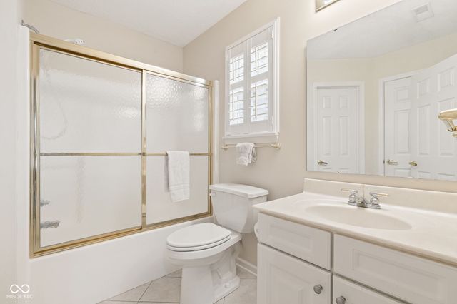 17837 Crown Pointe Court, Noblesville, IN 46062