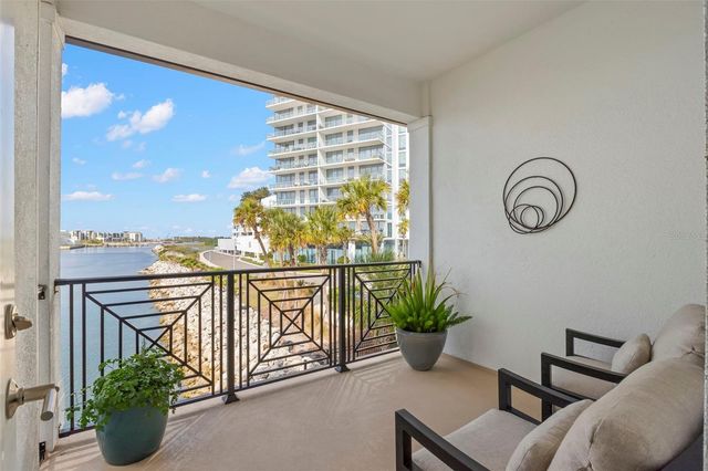 5351 BRIDGE STREET 19, Tampa, FL 33611