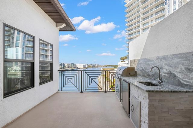 5351 BRIDGE STREET 19, Tampa, FL 33611